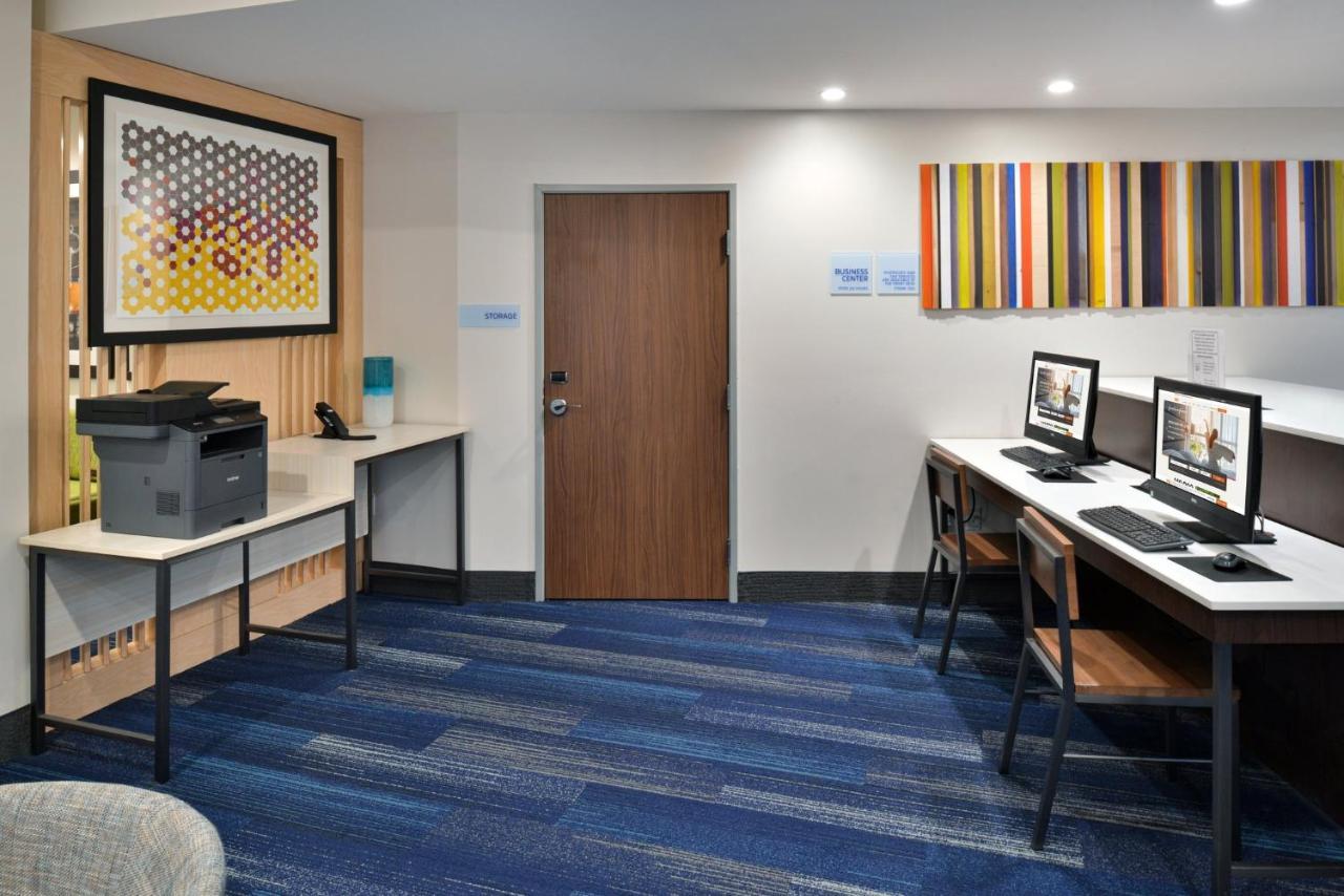 Holiday Inn Express Orlando - South Park By Ihg Williamsburg Exteriör bild