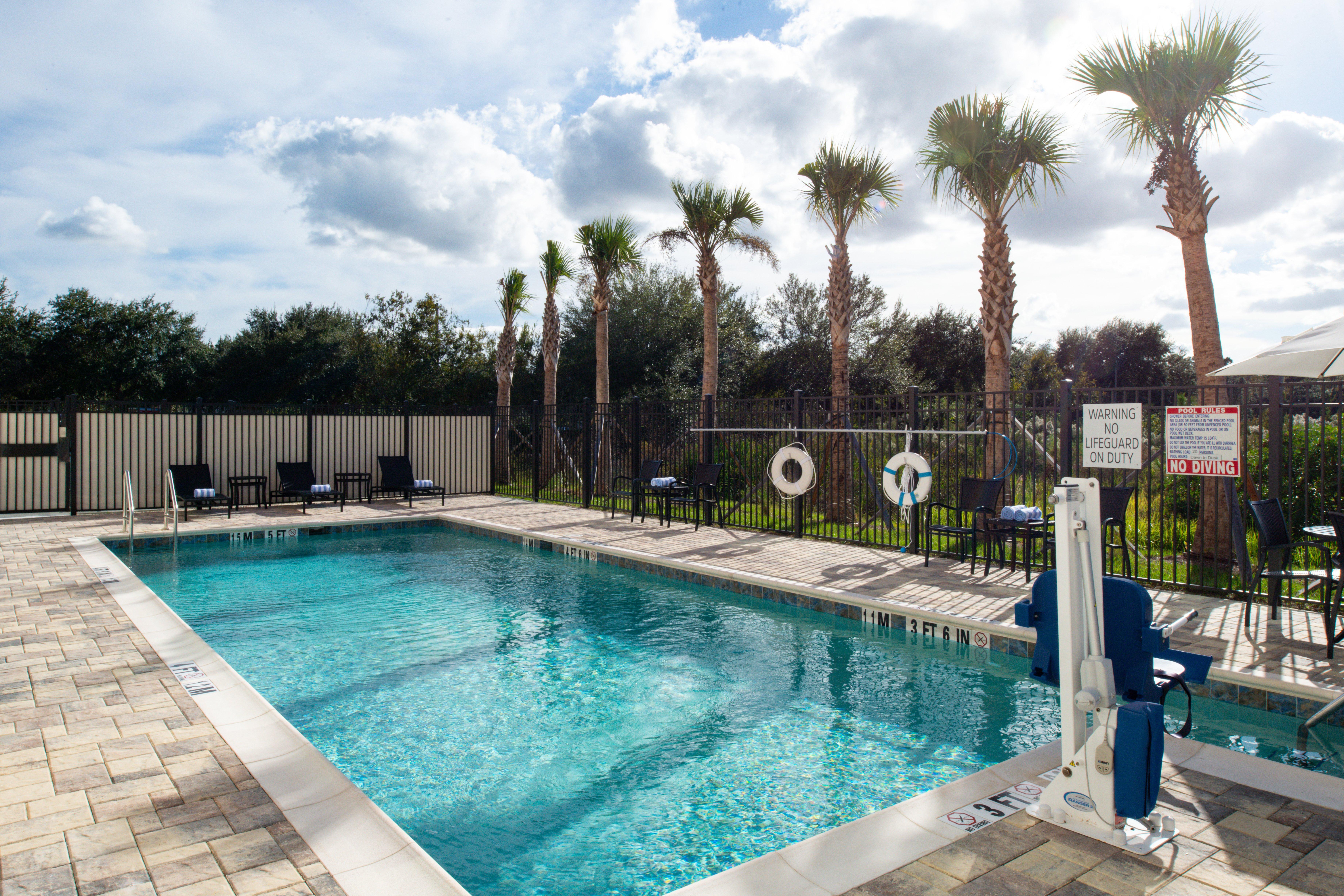 Holiday Inn Express Orlando - South Park By Ihg Williamsburg Exteriör bild